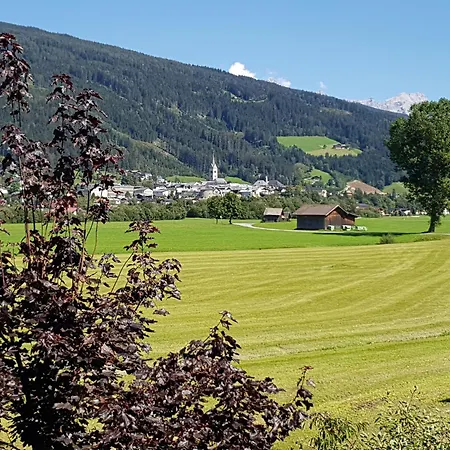 בית נופש Kahr רדשטאדט