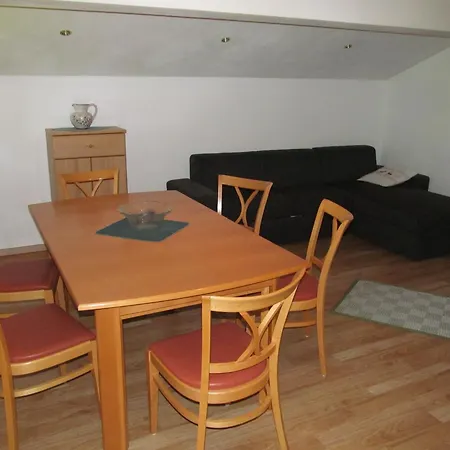 Kahr * רדשטאדט