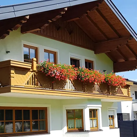 Kahr * רדשטאדט