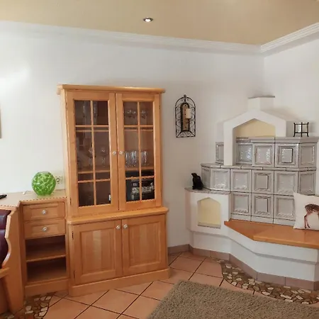 Kahr בית נופש רדשטאדט