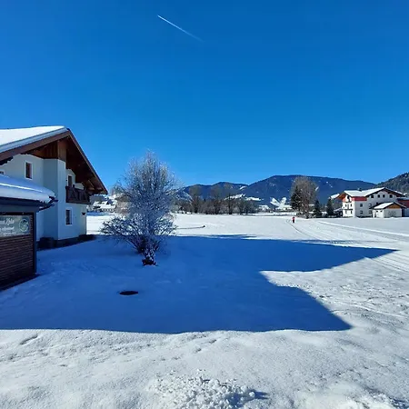 Kahr 度假居 *