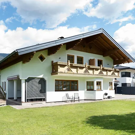 Kahr